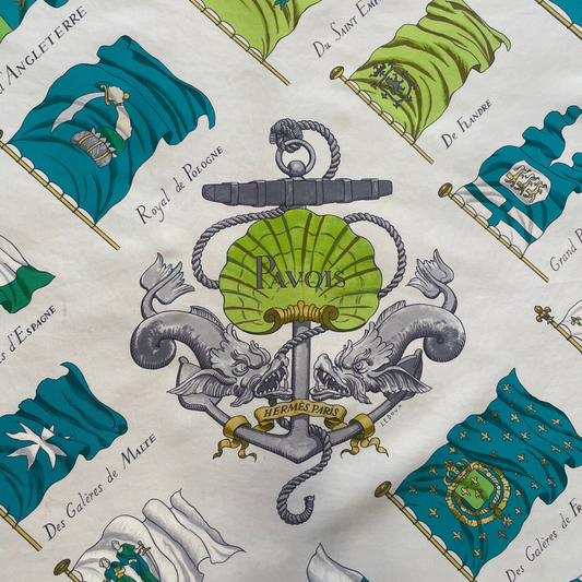 HERMES Foulard con bandiere verdi