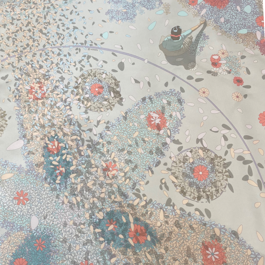 HERMES Foulard toni pastello