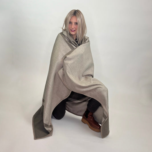 BRUNELLO CUCINELLI Plaid in cashmere tortora