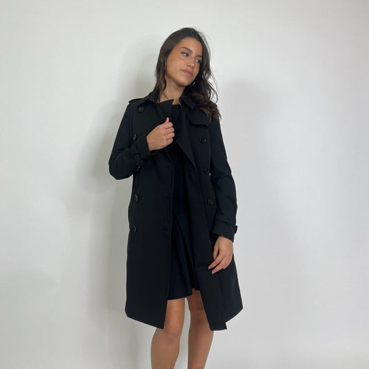 BURBERRY Trench lungo in cotone nero con interno fodera check classico