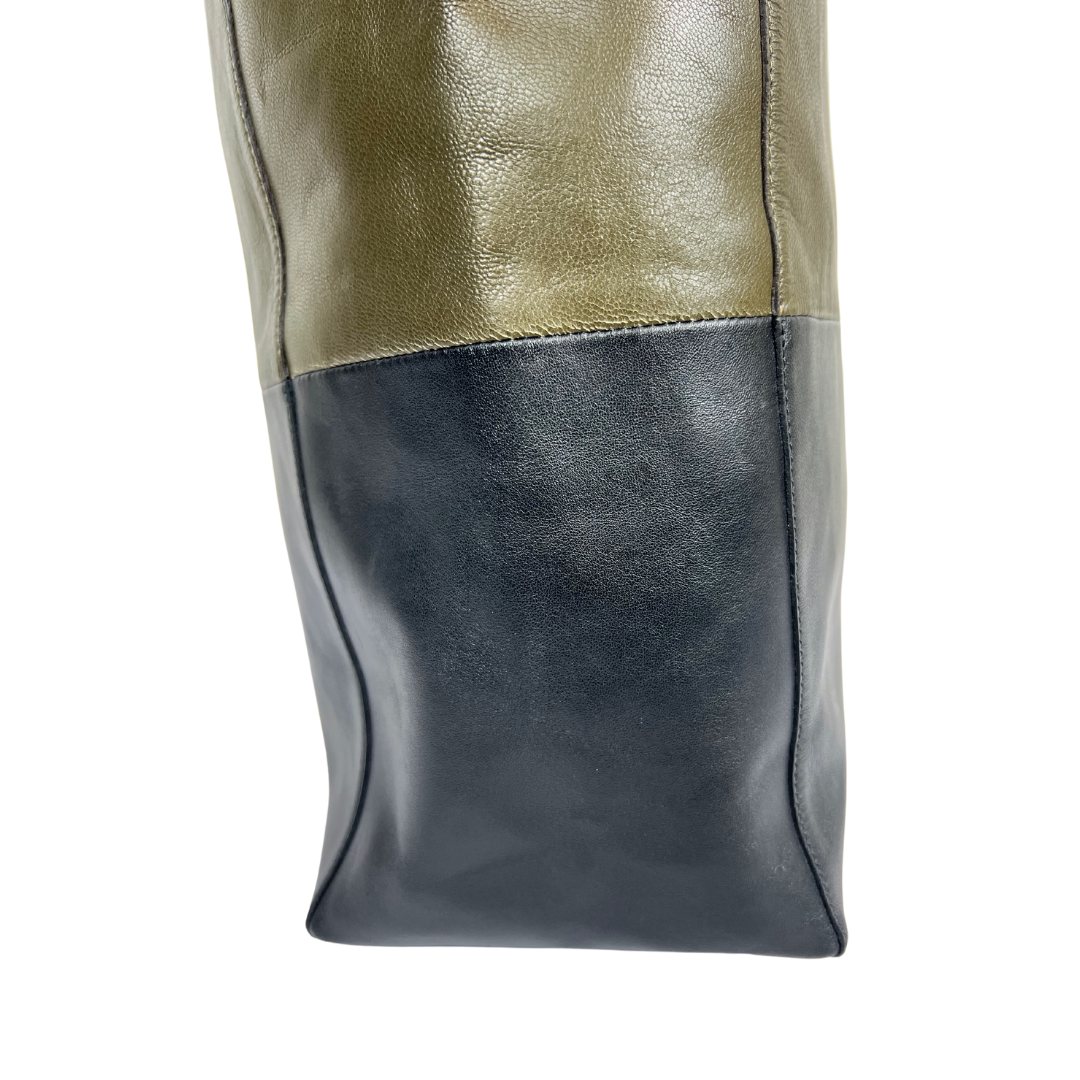 CELINE Borsa shopping in pelle nappa verde