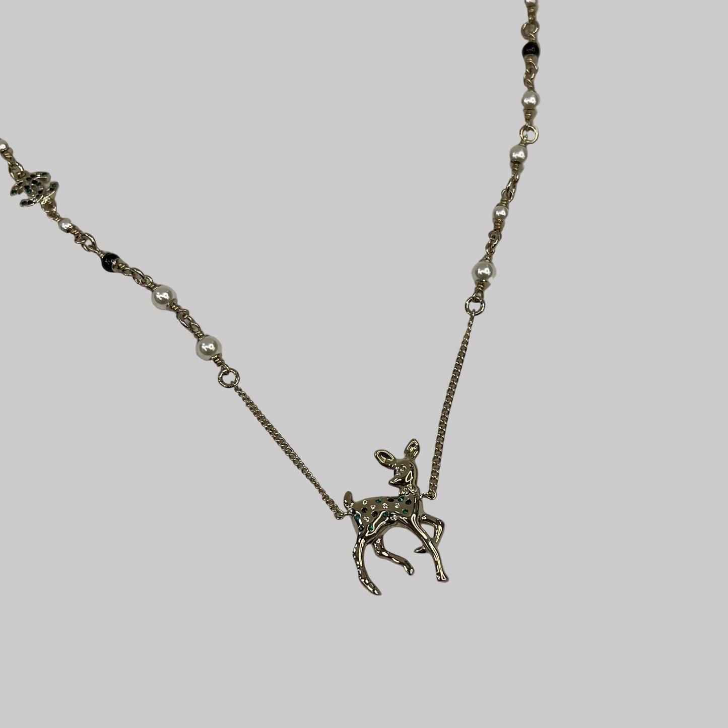 CHANEL Collana sottile dorata