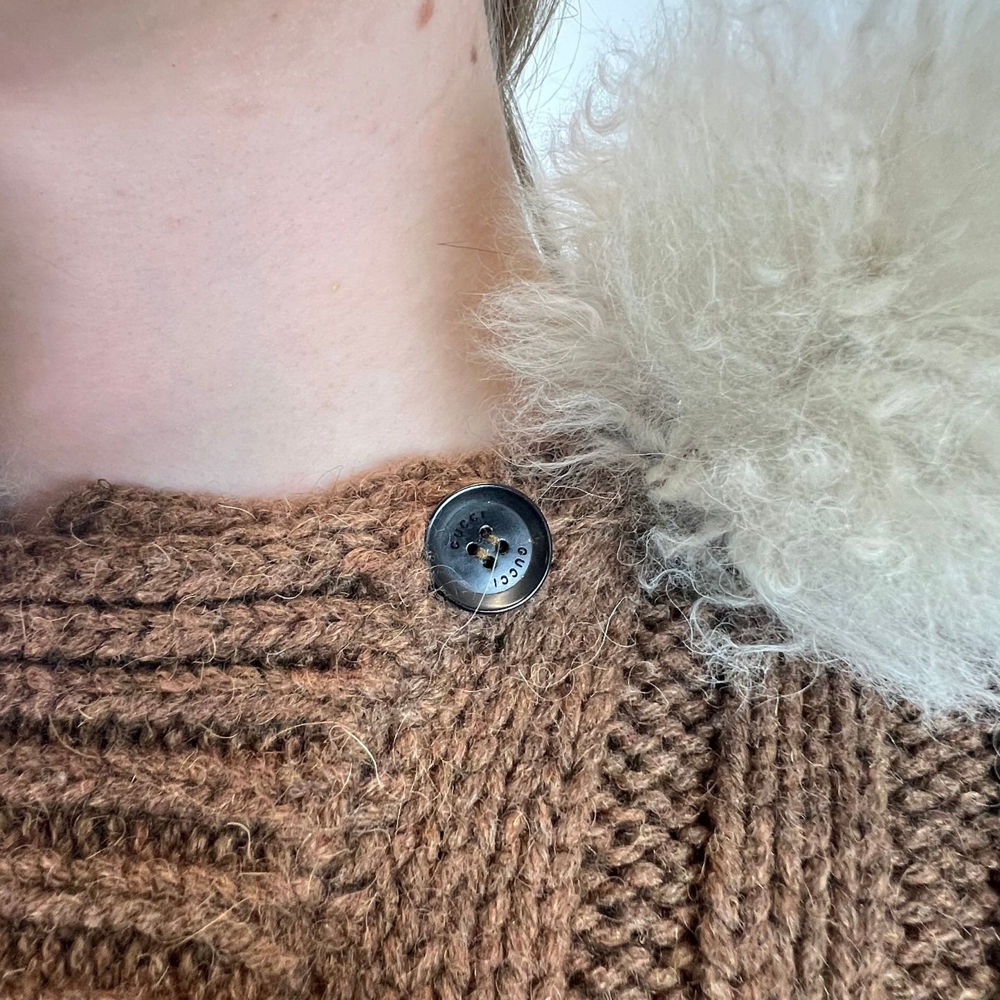 GUCCI Giubbino a coste marrone con collo in alpaca