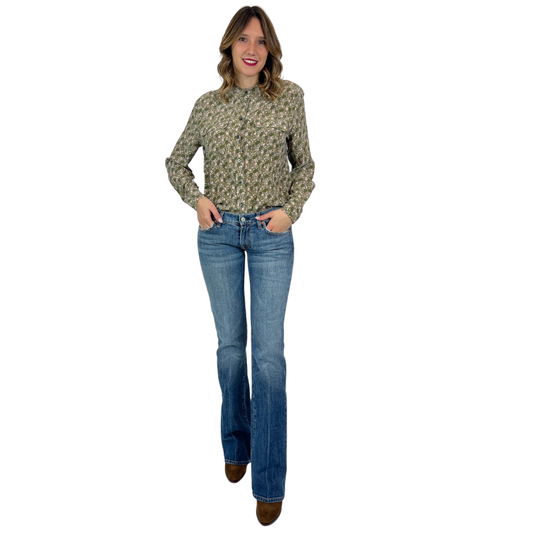 EQUIPMENT Camicia in seta verde con fantasia floreale