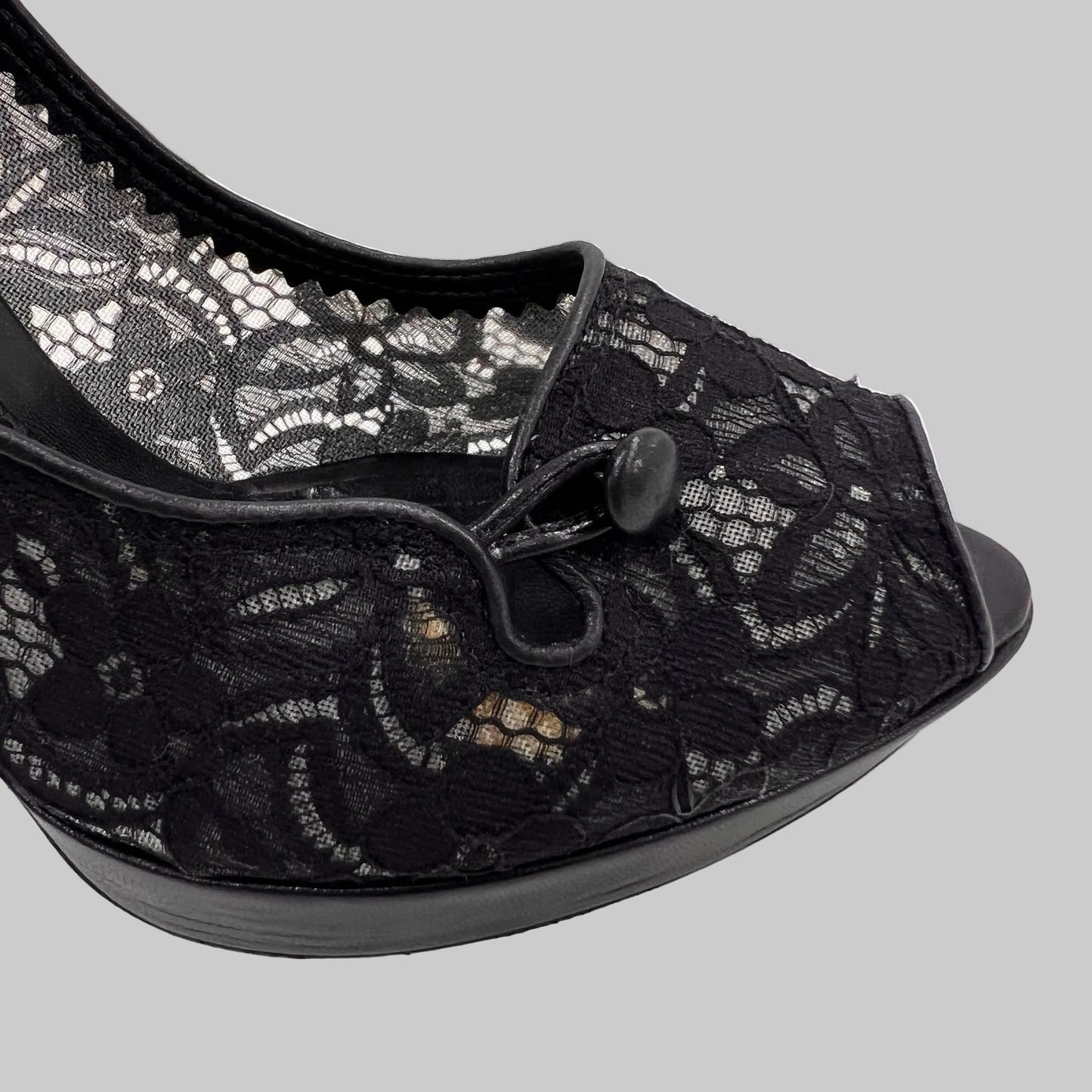 FENDI Scarpa décolleté pizzo nero