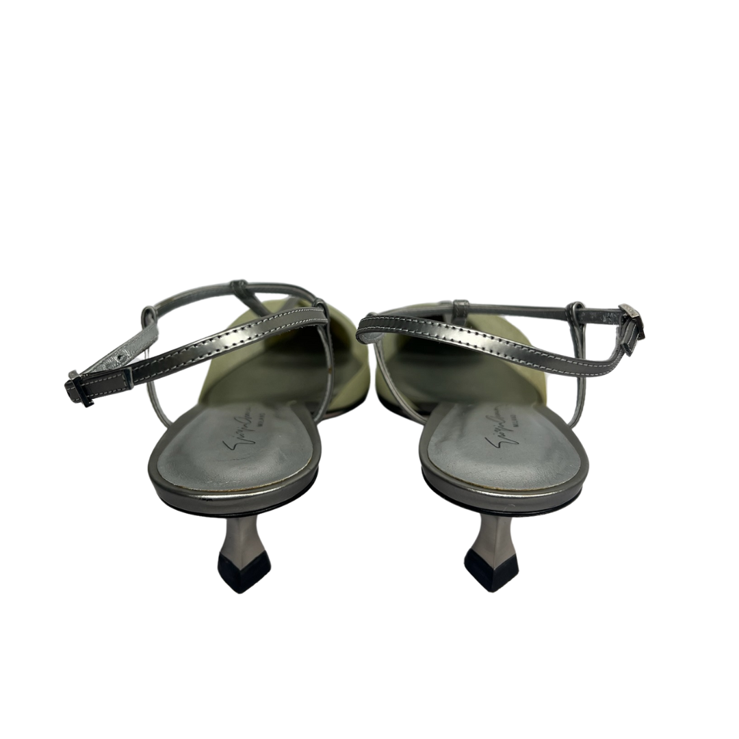 GIORGIO ARMANI Scarpe slingback argento