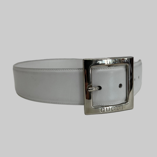 GUCCI Cintura in pelle bianca fibbia quadrata argento