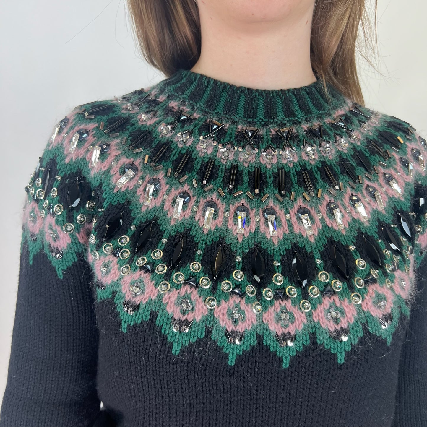 GUCCI Pull in cashmere nero con ricami