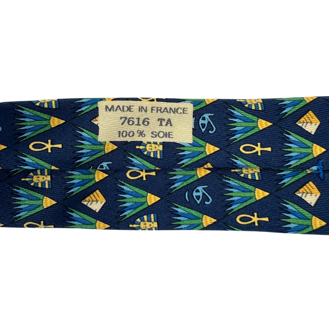 HERMES Cravatta blu con disegni egizi