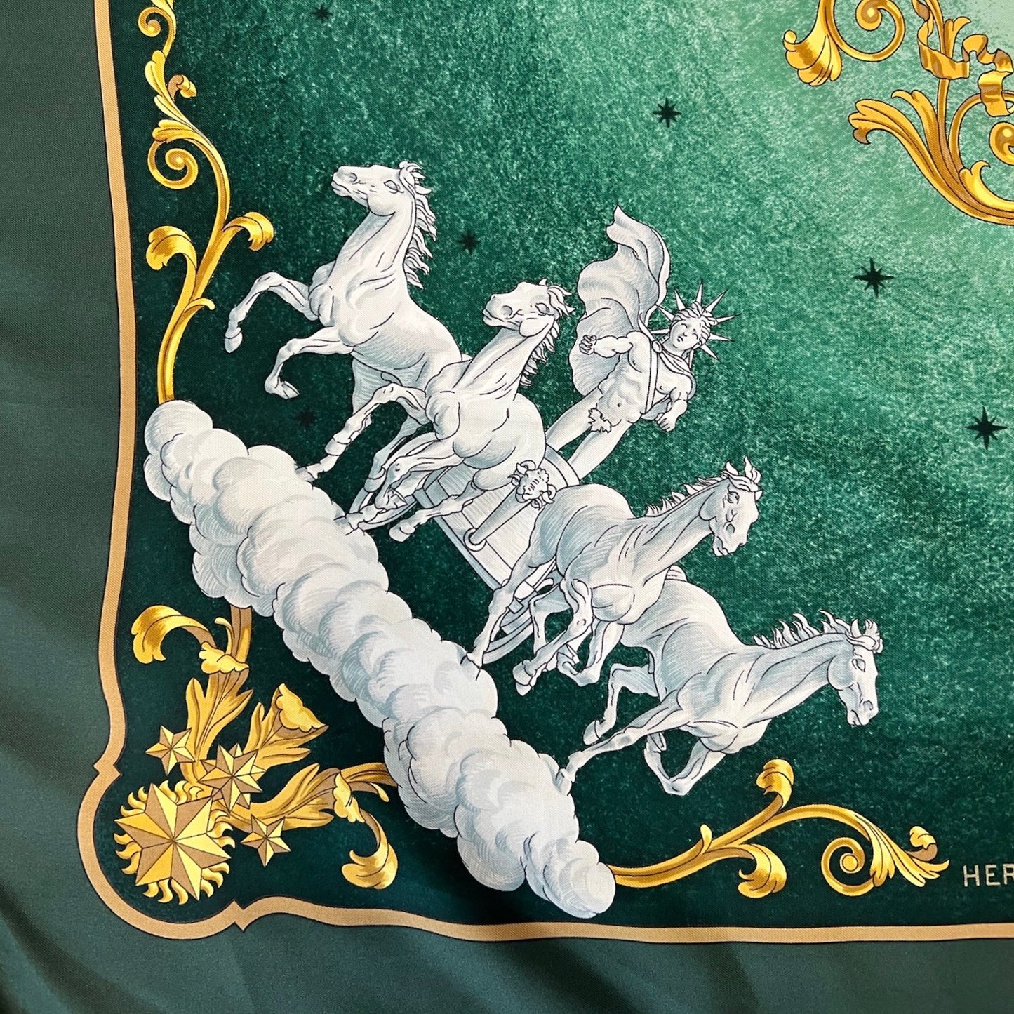 HERMES Foulard carrè 90 Cosmos verde