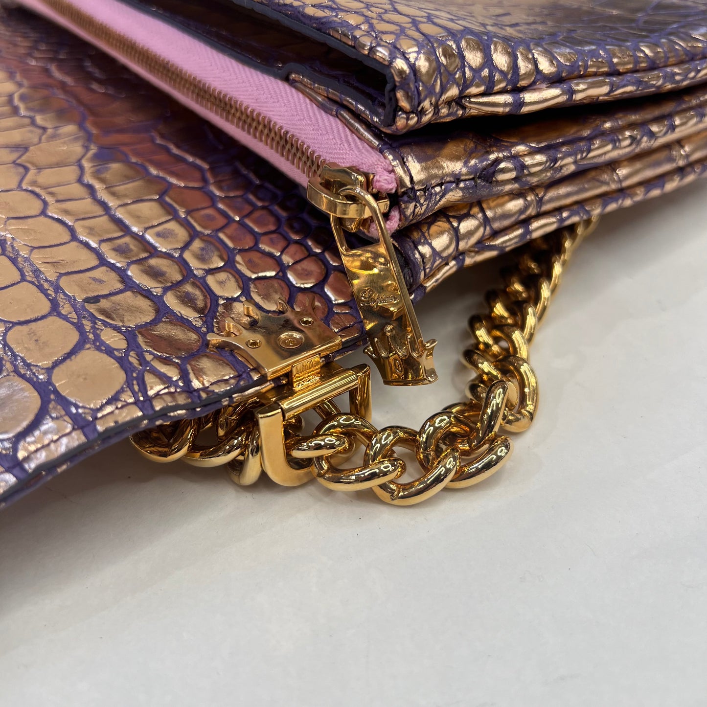 LA PRIMA Borsa rettangolare in coccodrillo toni rosa