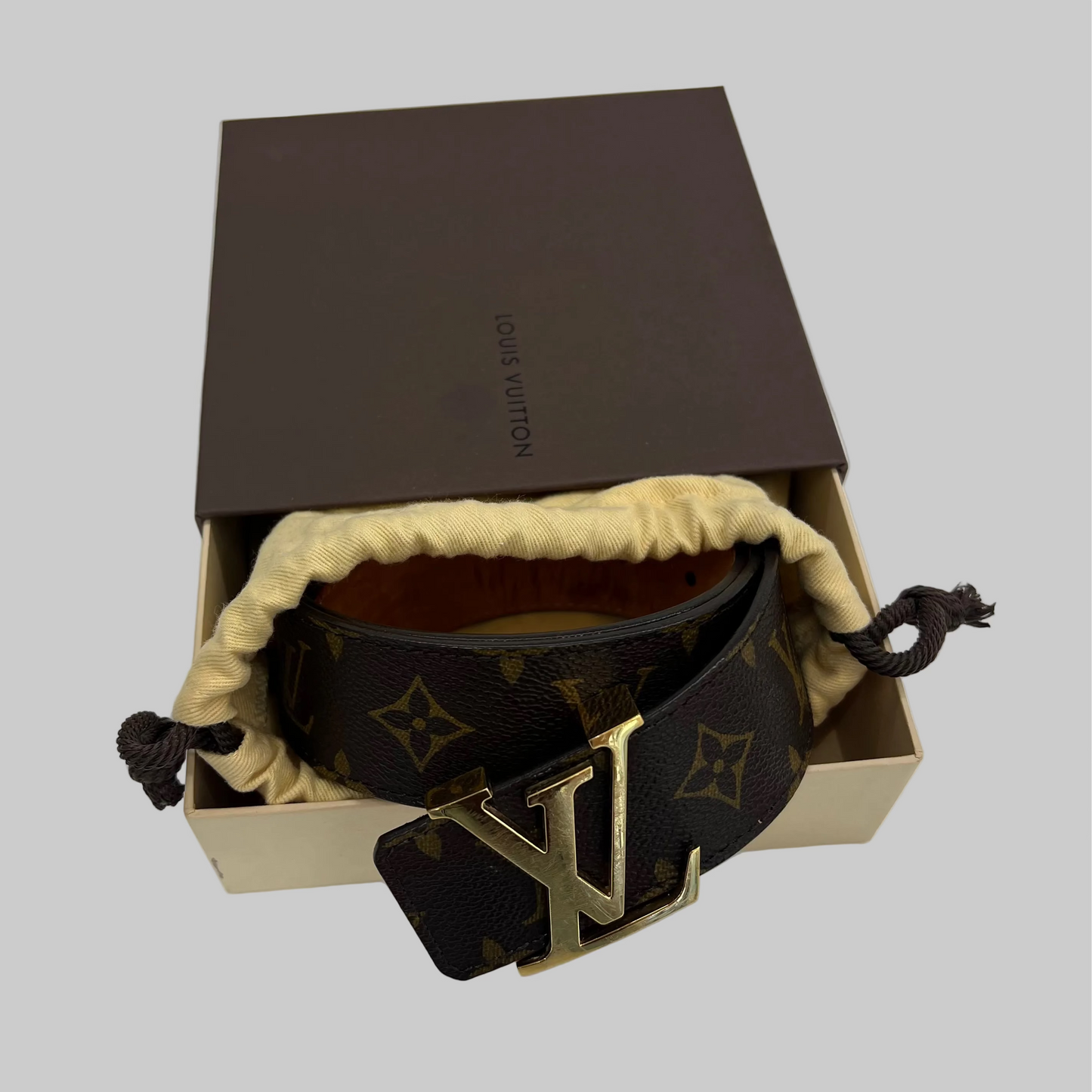 LOUIS VUITTON Cintura monogram con fibbia LV dorata