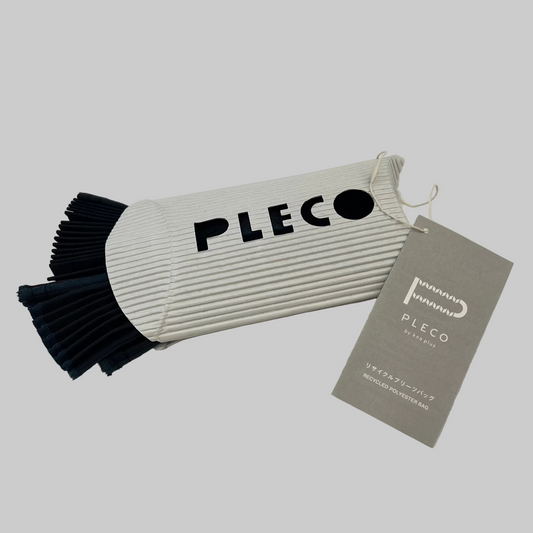 PLECO Borsa plissetata nero grigio