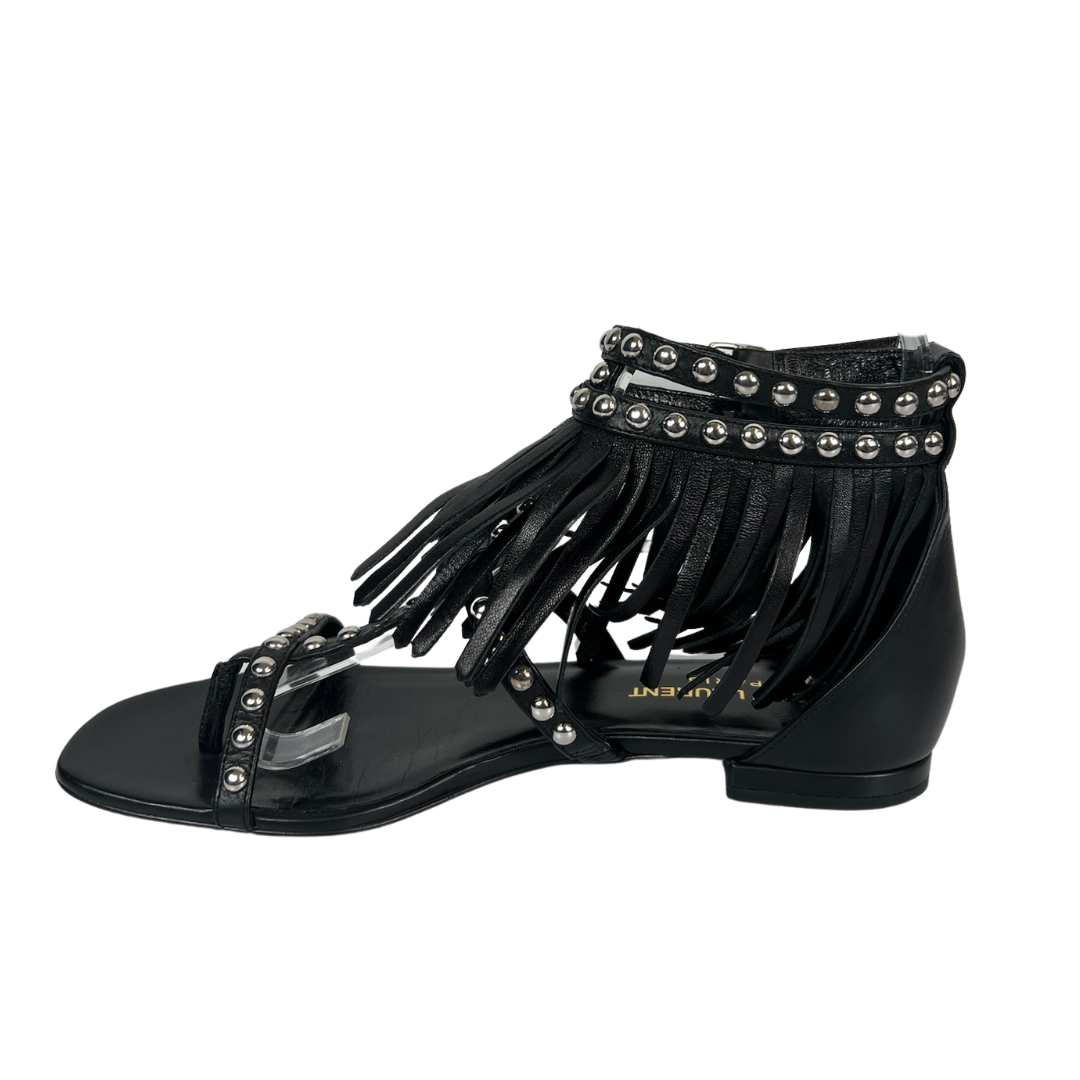 SAINT LAURENT Sandalo nero con frange e borchie