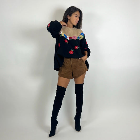 VIVETTA Maglione beige e nero con fiori ricamati