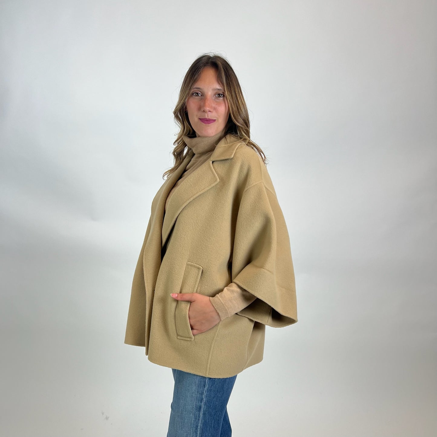 WEEKEND MAX MARA Giacca mantella color cammello