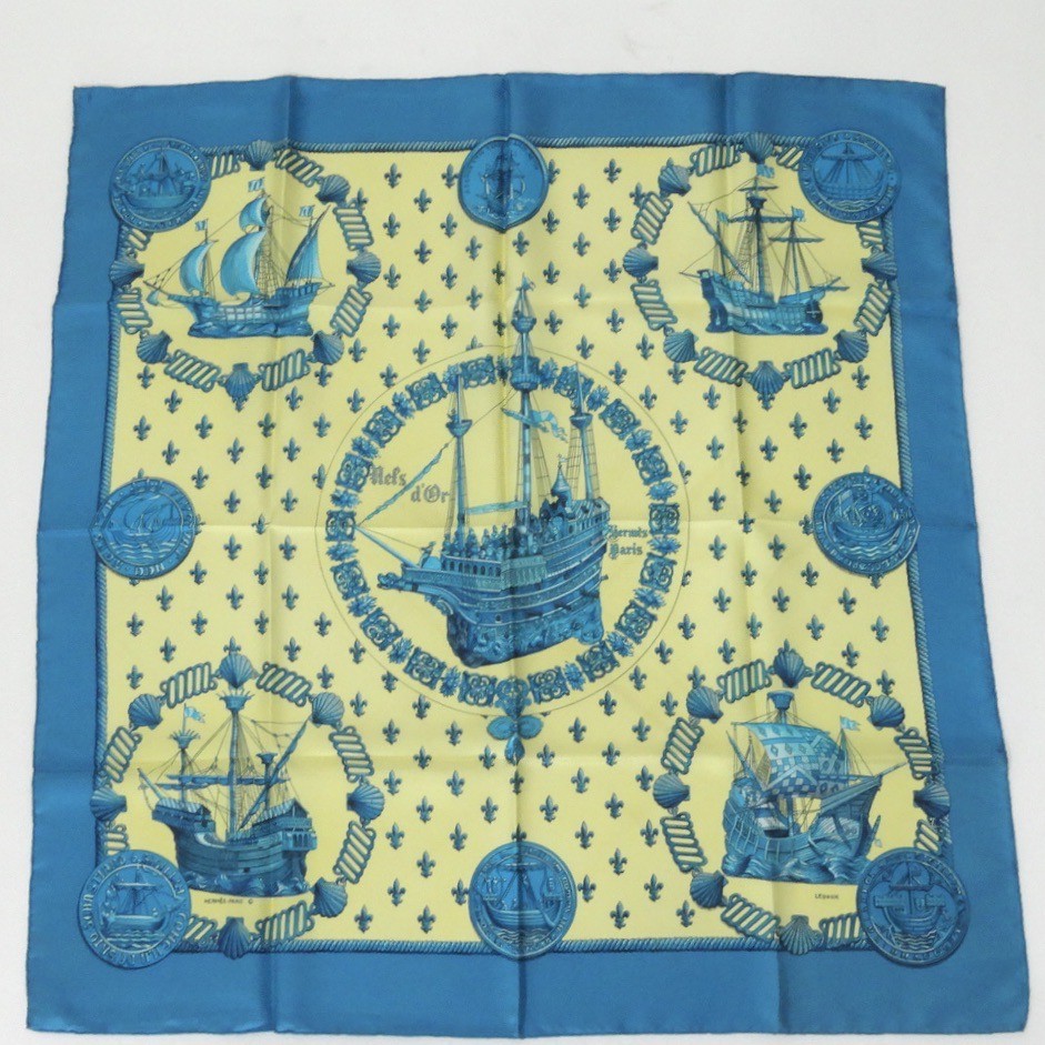 FOULARD CARRÈ HERMES STAMPA VELIERO FONDO GIALLO CHIARO E TURCHESE