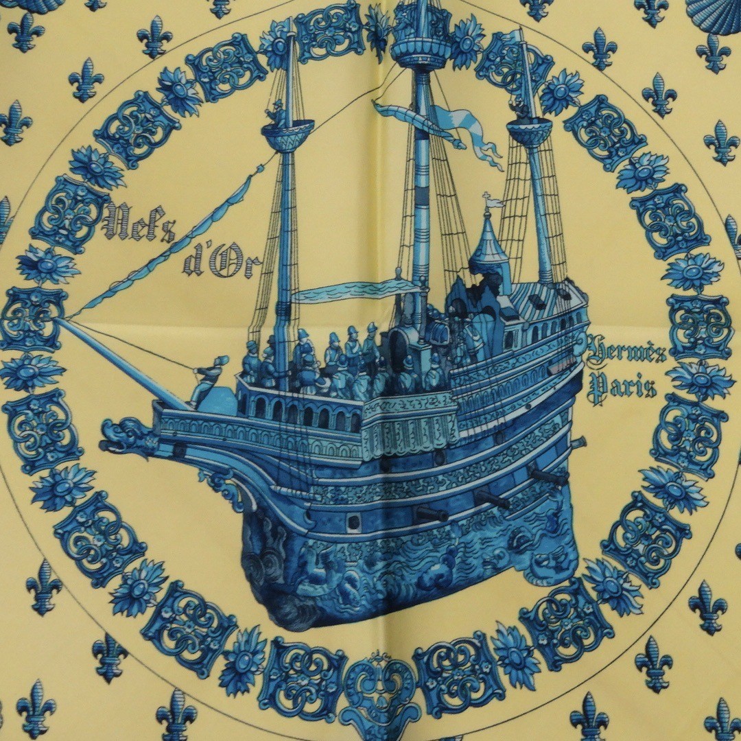 FOULARD CARRÈ HERMES STAMPA VELIERO FONDO GIALLO CHIARO E TURCHESE