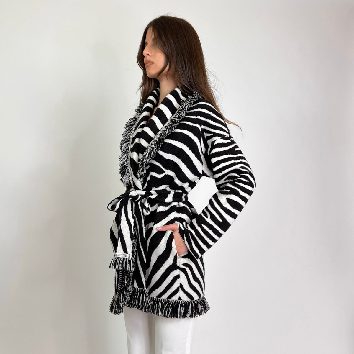ALANUI Cardigan lungo zebrato bianco e nero