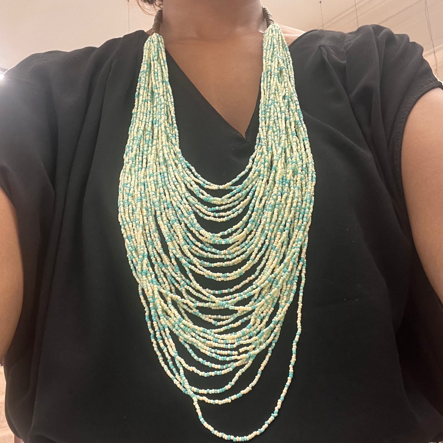 BIJOUX Collana multifili turchese e panna