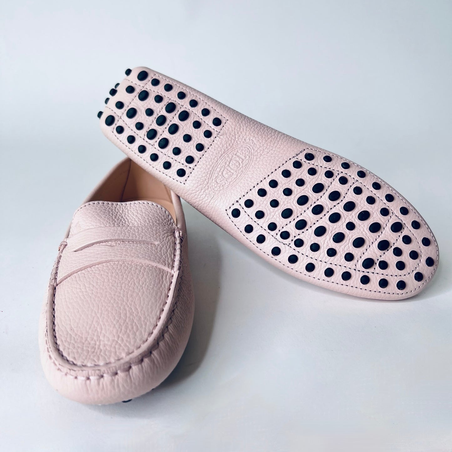 TOD'S Scarpe mocassino in pelle martellata rosa pallido
