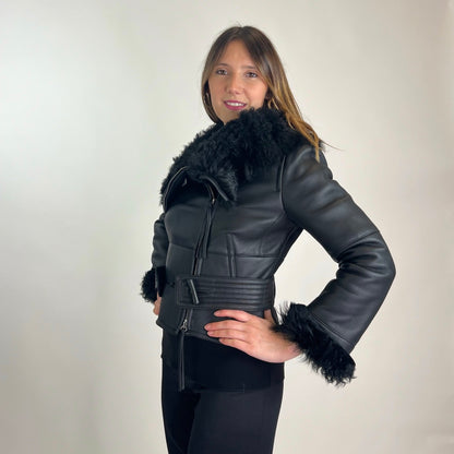 SPORTMAX Montone corto nero