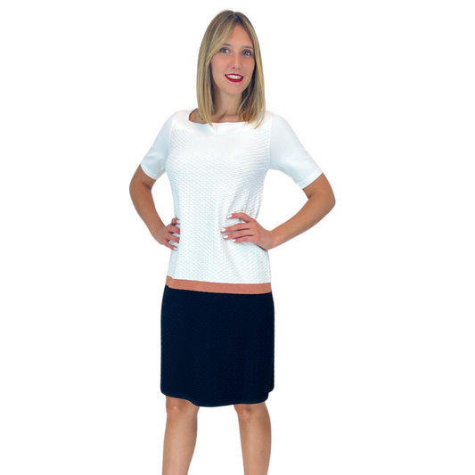 D. EXTERIOR Abito in maglia bianco e blu