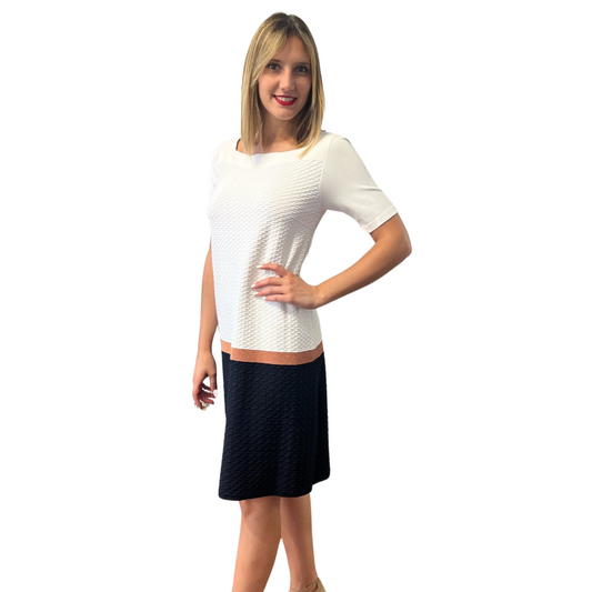 D. EXTERIOR Abito in maglia bianco e blu