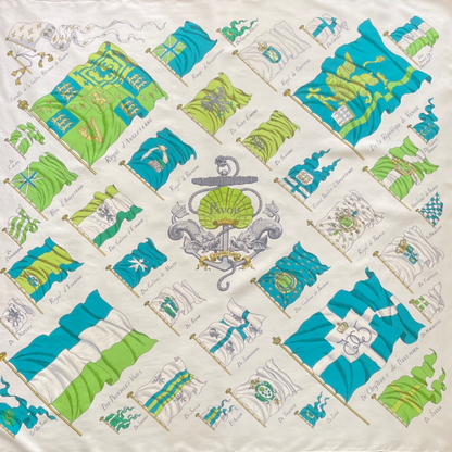 HERMES Foulard con bandiere verdi