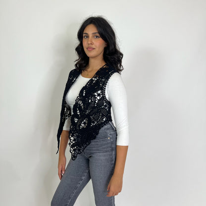 N.N. Gilet in pizzo macramè nero