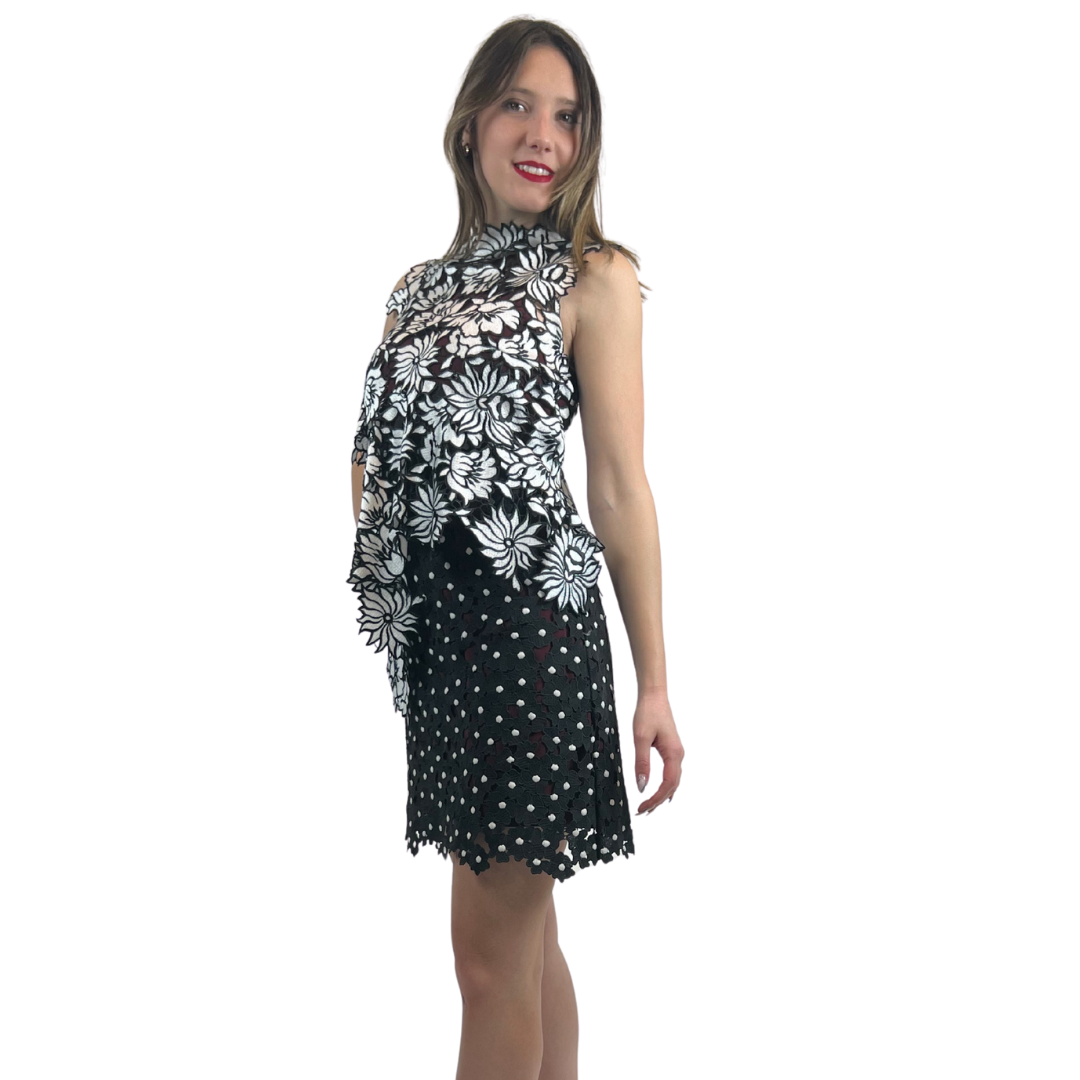 SELF PORTRAIT Abito in pizzo macramè bianco nero