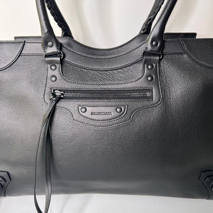 BALENCIAGA Borsa Neo Classic City XL Weekender total black