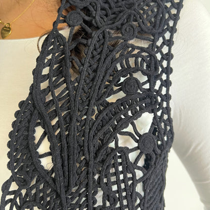 N.N. Gilet in pizzo macramè nero