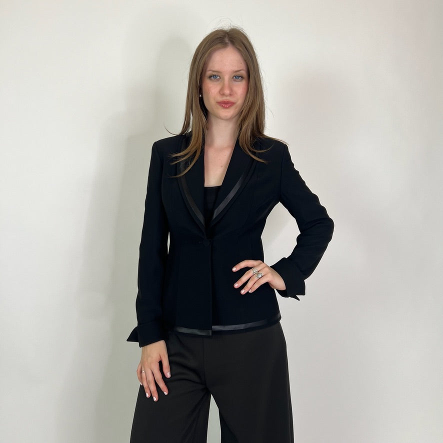 EMPORIO ARMANI Blazer nero con bordi in raso