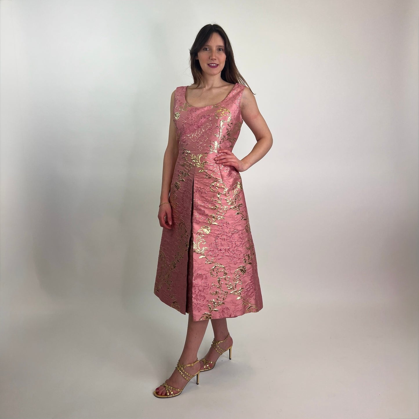 DOLCE & GABBANA Abito damascato rosa e oro