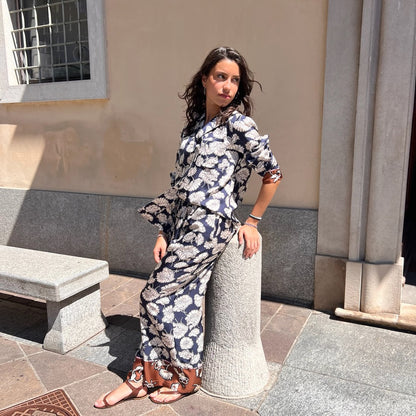 WEEKEND MAX MARA Completo in seta fiorato blu e bianco