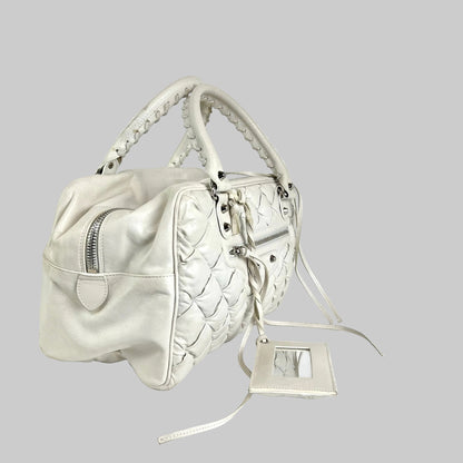 BALENCIAGA Borsa matelassè Puffy Touch bianco gesso