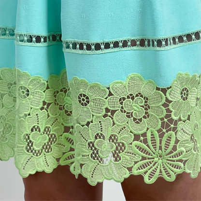 BLUMARINE Abito verde acqua con pizzo verde