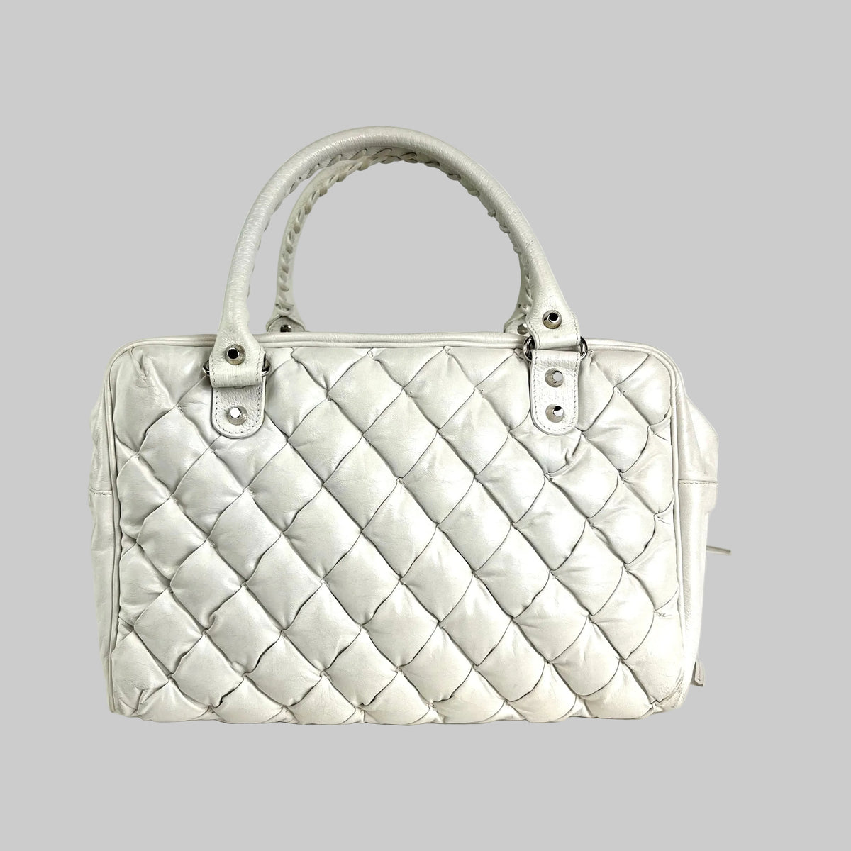 BALENCIAGA Borsa matelassè Puffy Touch bianco gesso