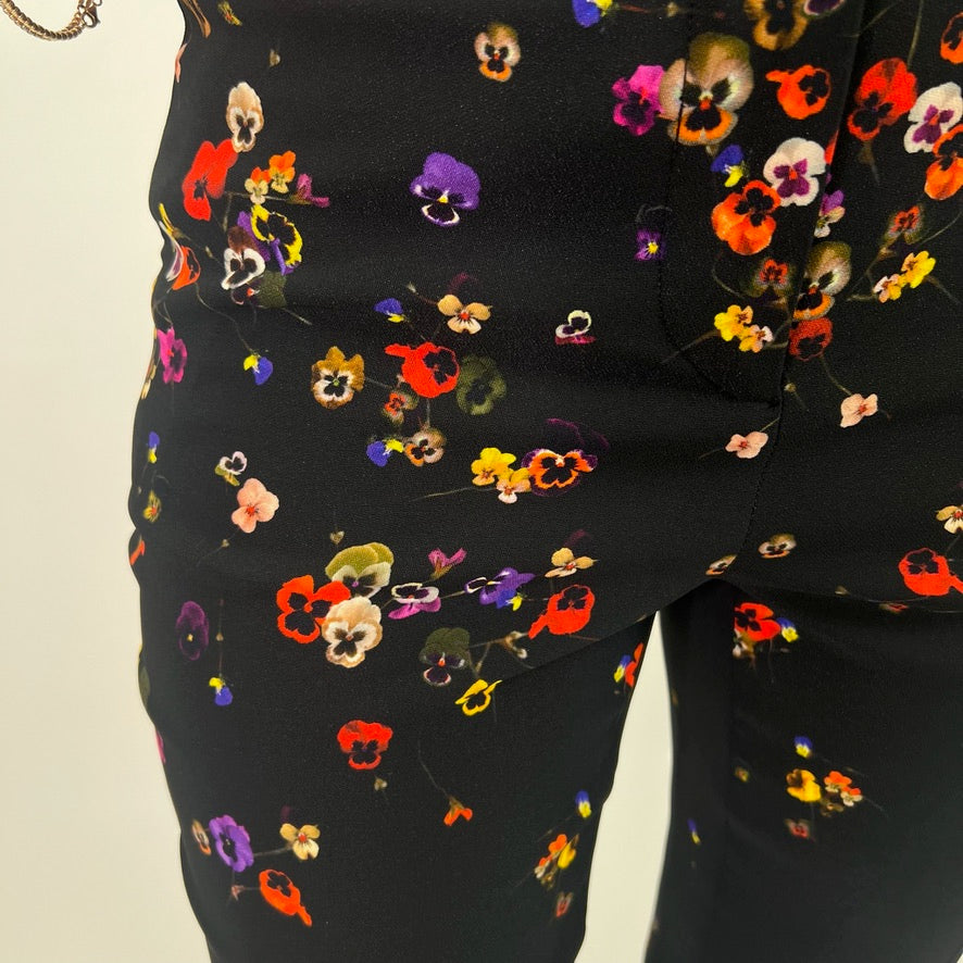 GIVENCHY Pantaloni neri con fiori
