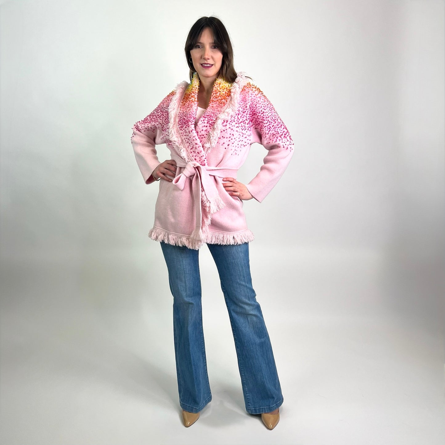 ALANUI Cardigan lungo rosa sfrangiato con paillettes sfumate 