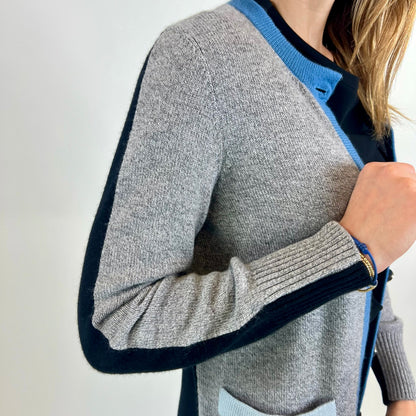 ALBINO MORETTI Cardigan lungo in cashmere grigio azzurro e nero
