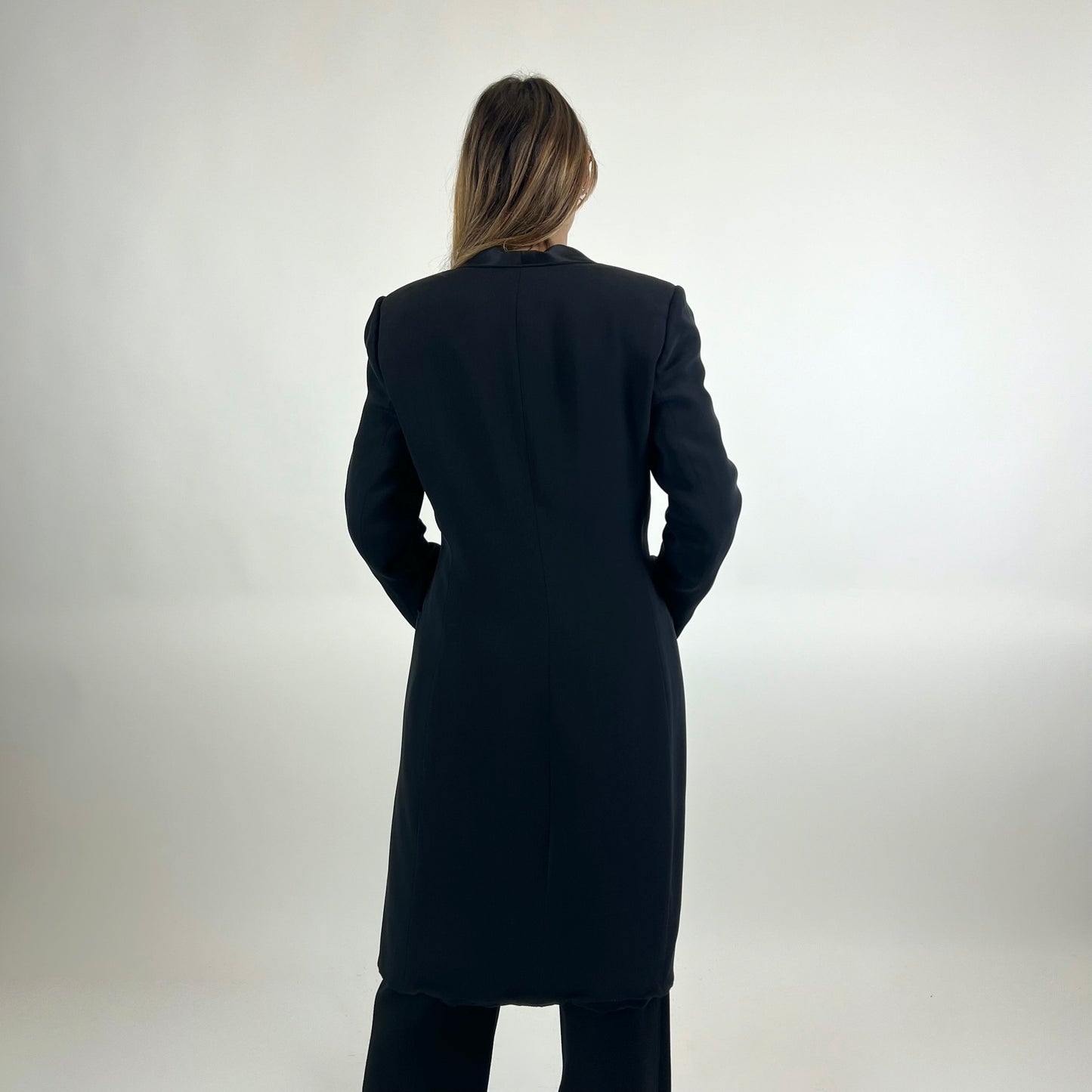 ARMANI COLLEZIONI Spolverino in seta nera