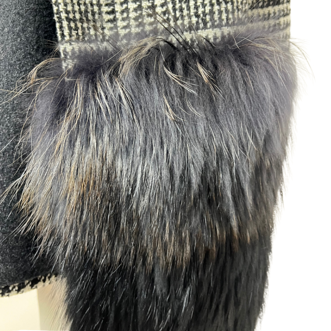 AVA ADORE Cappotto in prince de galles con tasconi in pelliccia