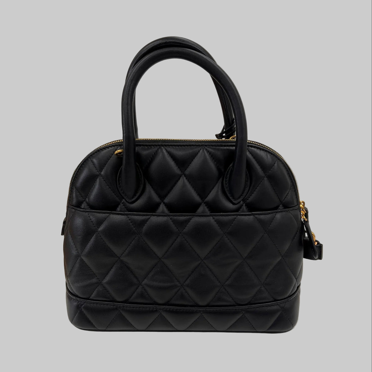 BALENCIAGA Borsa "B. Ville" in pelle nera matelassé arrotondata