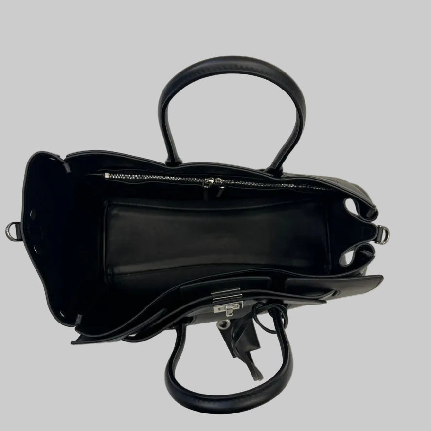 BALENCIAGA Borsa Bel Air in pelle liscia nera