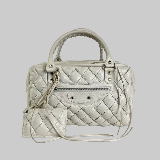 BALENCIAGA Borsa matelassè Puffy Touch bianco gesso