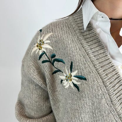 BALLY Maxi pull in cashmere con ricami stelle alpine