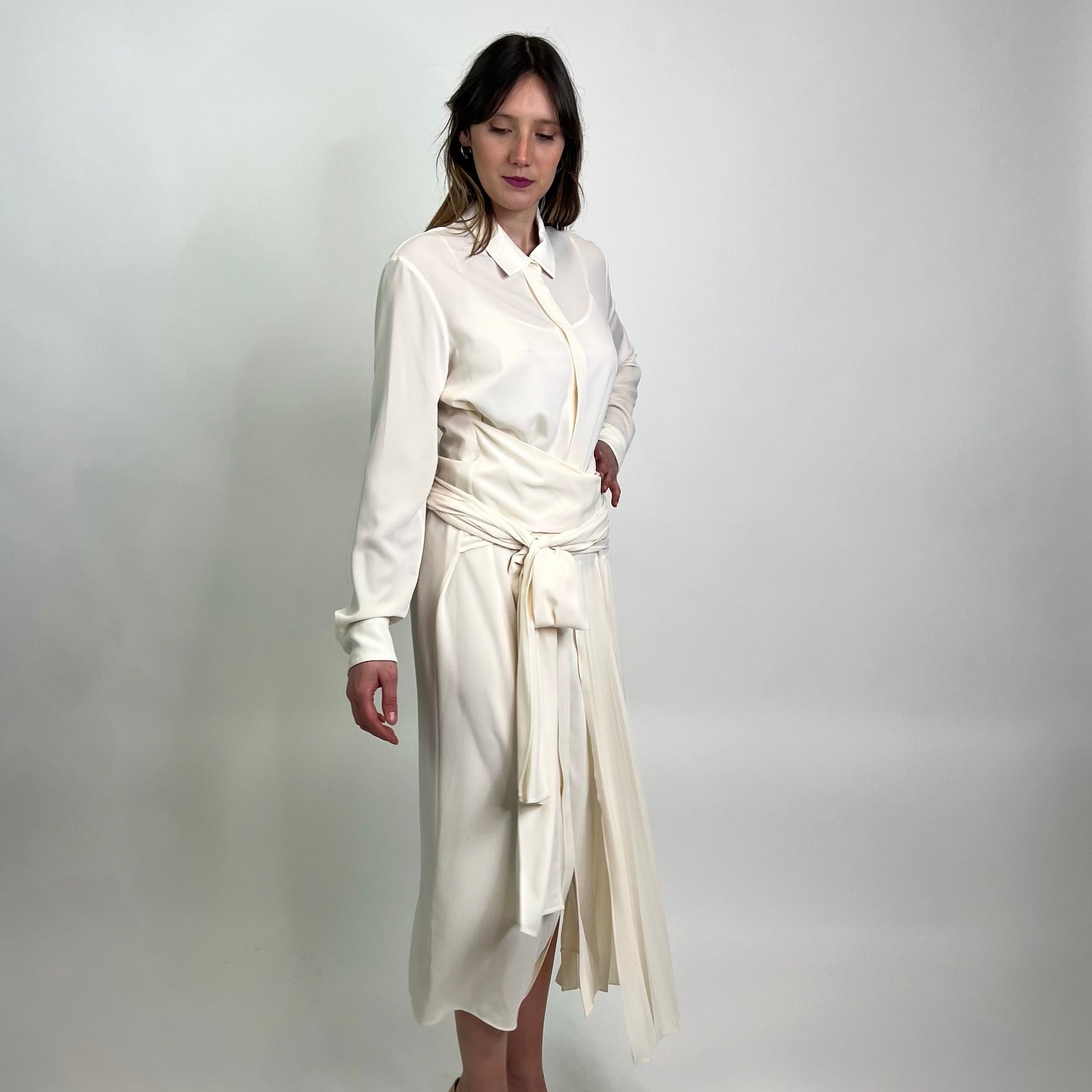 BOSS Abito lungo panna con dettagli plissè