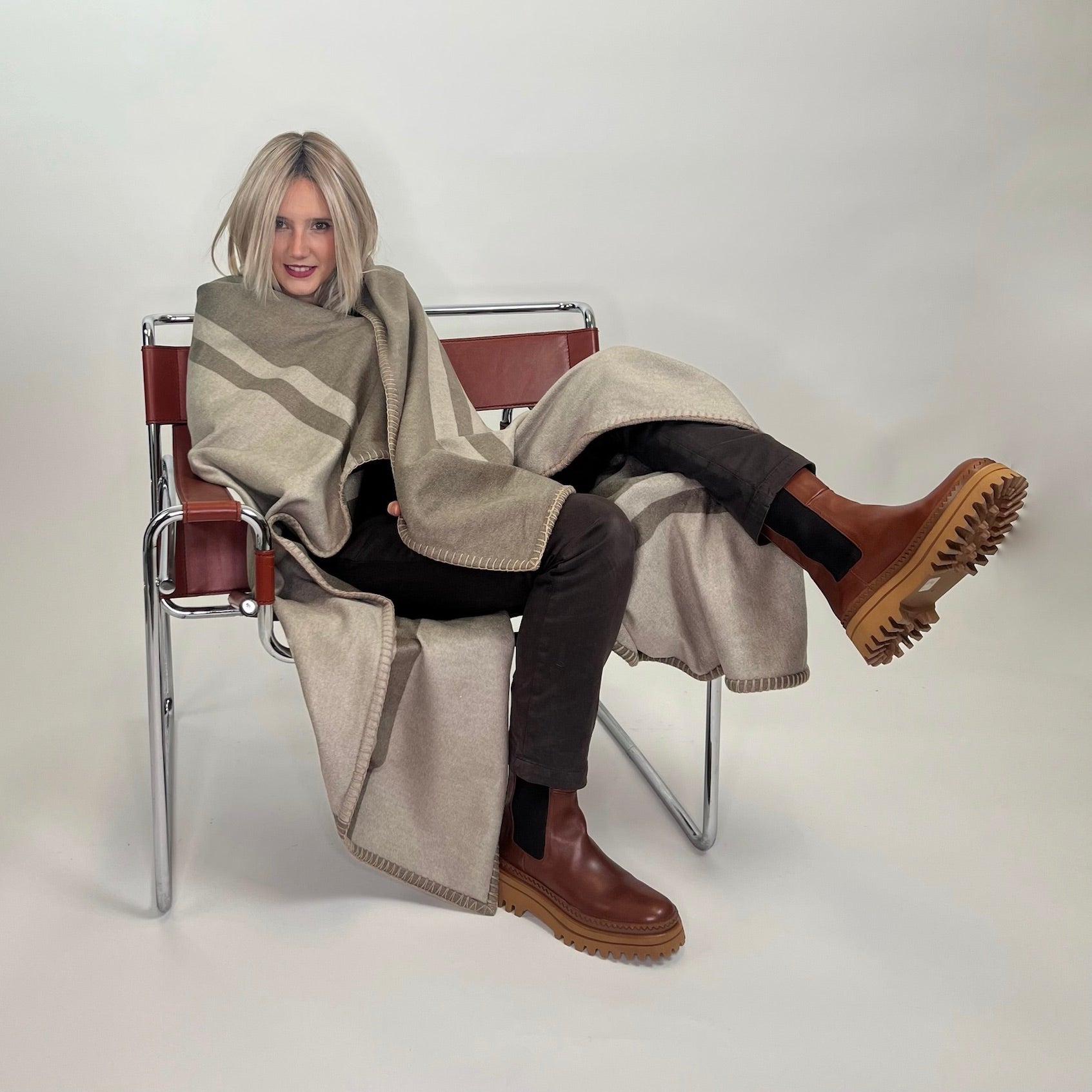 BRUNELLO CUCINELLI Plaid in cashmere tortora